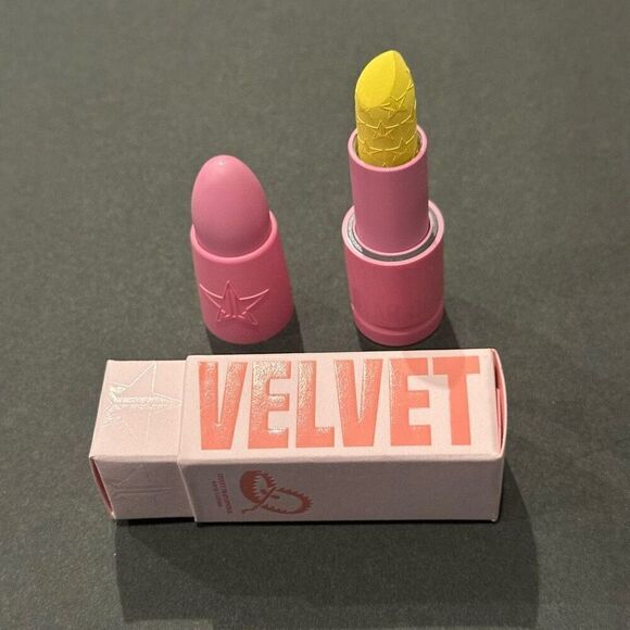 Jeffree Star Easter Sunday NEW IN BOX Velvet Trap lipstick full size - Picture 3 of 9